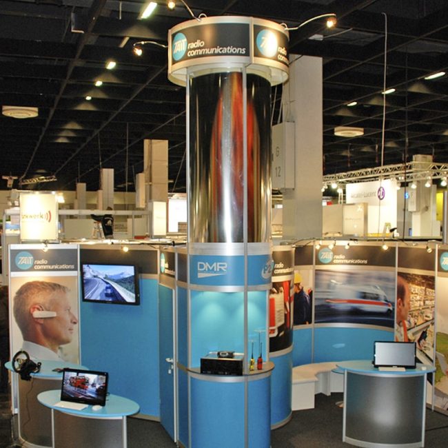 Messestand TAIT Radio Communications Foto TAIT Eckstand