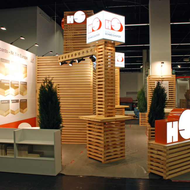 Designer-Messestand Holzindustrie Schweighofer Foto Holzindustrie Schweighofer